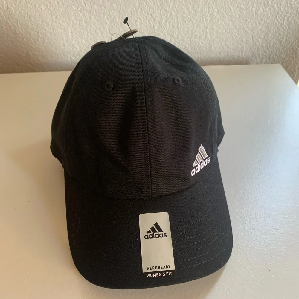 Adidas Black and White Classic cap - Picture 3 of 7